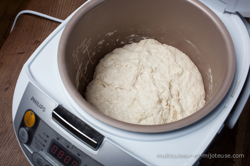 Faire lever la pâte à pain dans un multicuiseur