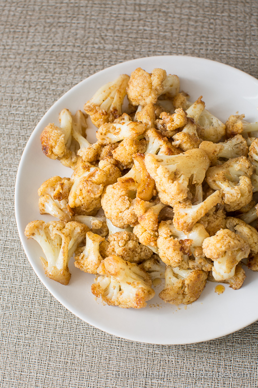 Bouquets de Chou-Fleur Grillé au Paprika à l'Airfryer - Multicuiseur,  Mijoteuse & Co