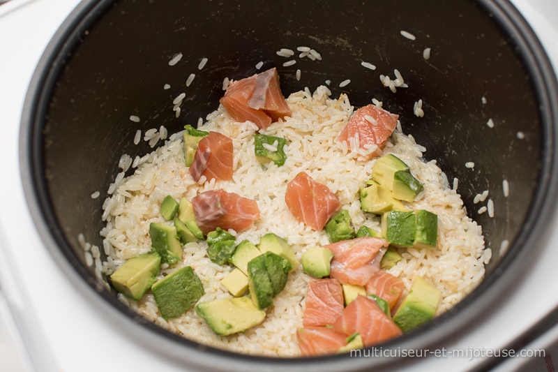 Riz au saumon et avocat au multicuiseur