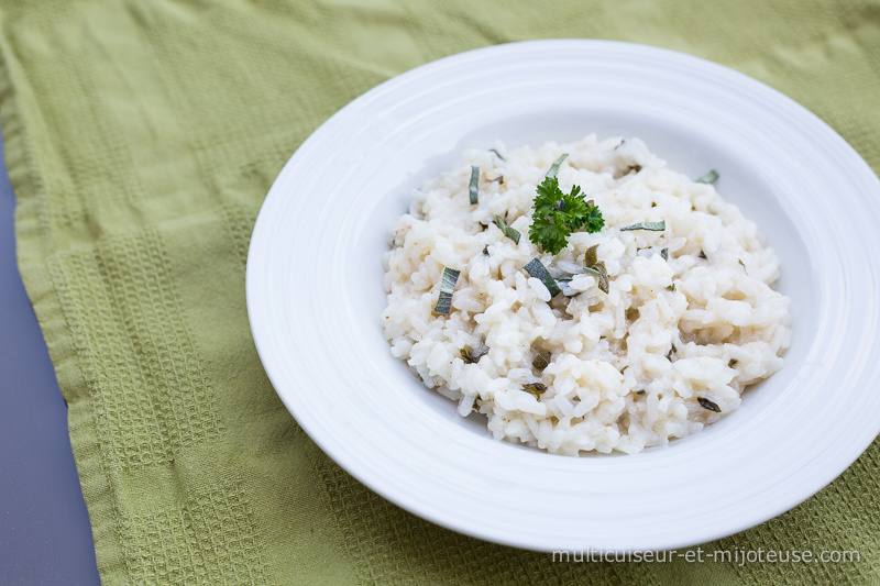 Risotto à la sauge au multicuiseur