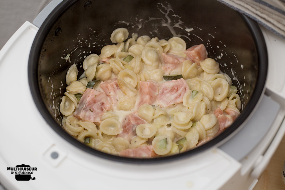 Au multicuiseur : On-pot-pasta au saumon et courgette